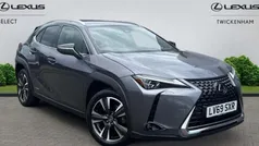 Used 2023 Lexus UX 250h SUV | £19,450 (Fair price)