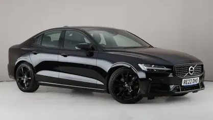 Used Volvo S60 R-Design 250 HP (183 kW) 2021 Black Sedan