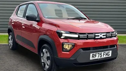 New Dacia Spring Expression 33 kW (45 HP) 2025 Red Hatchback