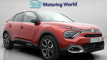 Used 2023 Citroën e-C4 Shine Hatchback | £11,200 (Good price)