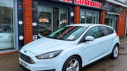 Used Ford Focus Zetec 125 HP (91 kW) 2016 Hatchback
