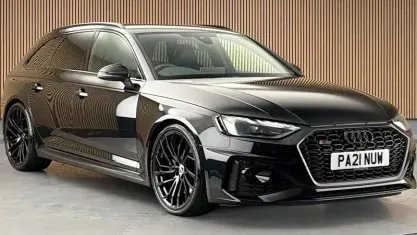 Used Audi RS4 450 HP (330 kW) 2021 Black Estate