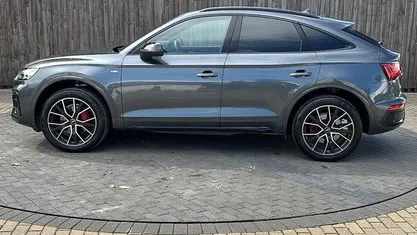 Used 2022 Audi Q5 Sportback Comfort SUV | £35,999 (Fair price)