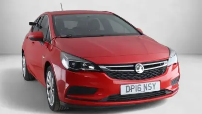 Used Vauxhall Astra Design Edition 136 HP (100 kW) 2019 Hatchback