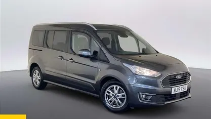 Used Ford Tourneo Titanium 120 HP (88 kW) 2021 Estate