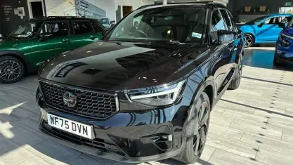 Used Volvo XC40 Ultra 163 HP (119 kW) 2025 Black SUV