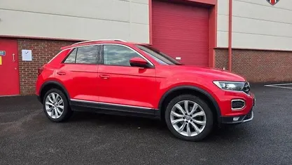 Used VW T-Roc SEL 150 HP (110 kW) 2018 SUV