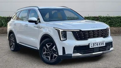 Used Kia Sorento 215 HP (158 kW) 2025 SUV