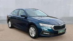 Petrol blue metallic Used 2022 Skoda Octavia SE Technology Hatchback | £17,125 (Fair price)