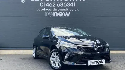 Used Renault Clio Evolution 90 HP (66 kW) 2024 Black Hatchback