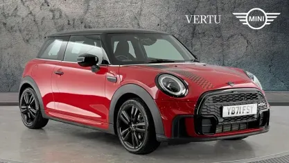 Used Mini Cooper Hatch 136 HP (100 kW) 2021 Red Hatchback