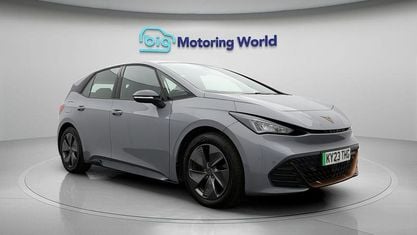 Używany Cupra Born 150 kW (204 KM) 2023 Szary Hatchback