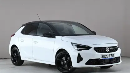 Second-hand Vauxhall Corsa S 101 CP (74 kW) 2023 Alb Hatchback