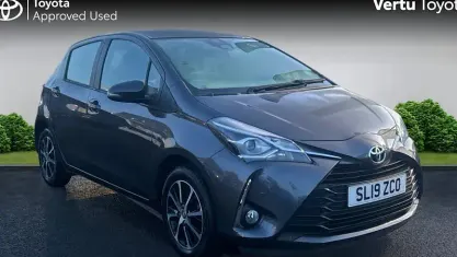 Used Toyota Yaris 111 HP (81 kW) 2019 Grey Hatchback