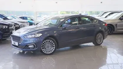 Used Ford Mondeo Titanium 150 HP (110 kW) 2020 Blue Hatchback