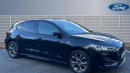 Used Ford Focus ST-Line 155 HP (114 kW) 2021 Hatchback
