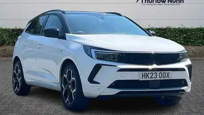 Used Vauxhall Grandland X Ultimate 131 HP (96 kW) 2023 White SUV