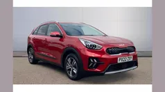 Red Used 2022 Kia Niro 2 SUV | £13,655 (Fair price)