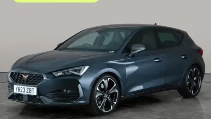 Usado Cupra Leon VZ2 310 CV (228 kW) 2023 Gris Utilitario