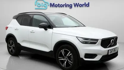 White Used 2021 Volvo XC40 R-Design SUV | £24,300 (Fair price)