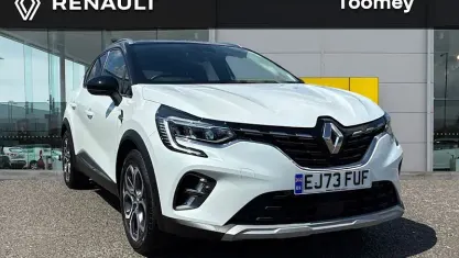 Used Renault Captur Techno 143 HP (105 kW) 2023 White SUV