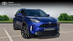 Blue New 2025 Toyota Yaris Cross Design SUV | £24,432 (Fair price)
