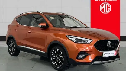 Used MG ZS Exclusive 106 HP (77 kW) 2024 Orange SUV