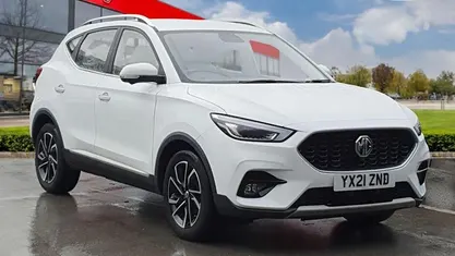 Used MG ZS Exclusive 106 HP (77 kW) 2024 Hatchback