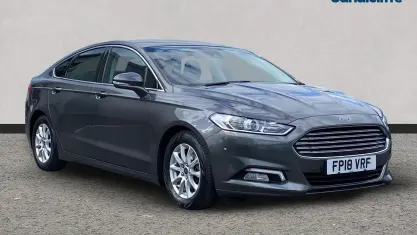 Używany Ford Mondeo Titanium 120 KM (88 kW) 2017 Szary Hatchback