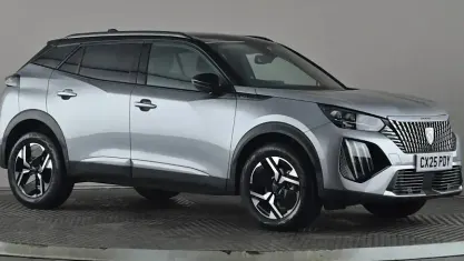 Käytetty Peugeot 2008 GTi 137 HP (100 kW) 2025 Harmaa Katumaasturi