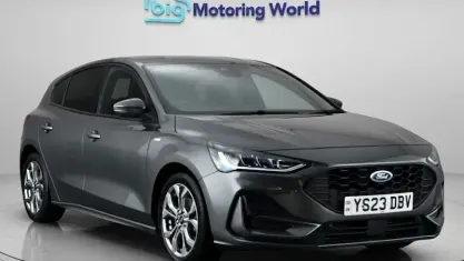 Used Ford Focus ST-Line 125 HP (91 kW) 2023 Grey Hatchback