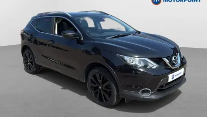 Used Nissan Qashqai Tekna 131 HP (96 kW) 2017 Black SUV