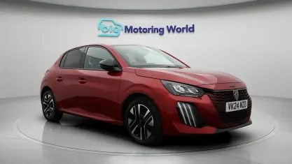 Used Peugeot 208 Allure 101 HP (74 kW) 2024 Red Hatchback