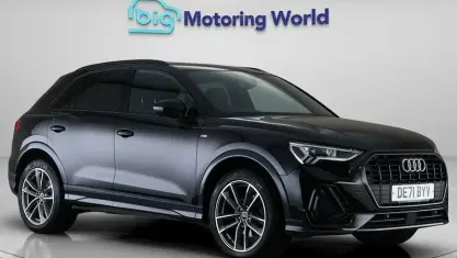 Usado Audi Q3 Black Edition 150 HP (110 kW) 2023 SUV