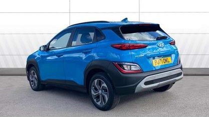 Second-hand Hyundai Kona SE 141 CP (103 kW) 2021 Albastru SUV