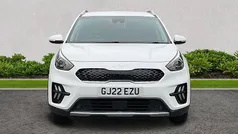 White Used 2022 Kia Niro 2 SUV | £13,995 (Good price)