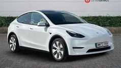 Multi coat pearl white Used 2022 Tesla Model Y Long Range SUV | £27,500 (Fair price)
