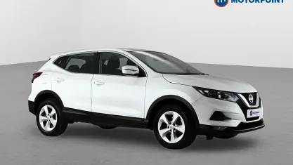 Used Nissan Qashqai Acenta Premium 160 HP (117 kW) 2020 White SUV