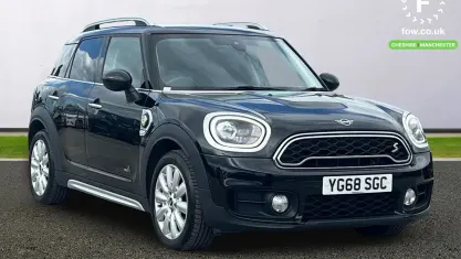 Used Mini Cooper S 224 HP (164 kW) 2018 Black Hatchback