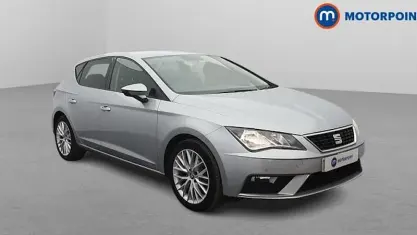 Second-hand Seat Leon SE Dynamic 116 CP (85 kW) 2020 Argintiu Hatchback