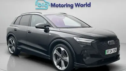 Używany Audi Q4 e-tron Black Edition 210 kW (286 KM) 2026 SUV