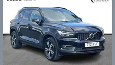Onyx black Used 2021 Volvo XC40 R-Design SUV | £25,495 (Fair price)