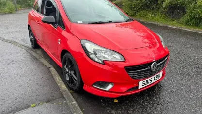 Used Vauxhall Corsa Edition 116 HP (85 kW) 2015 Red Hatchback