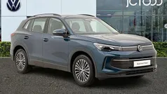 Used 2025 VW Tiguan Life SUV | £28,921 (Fair price)