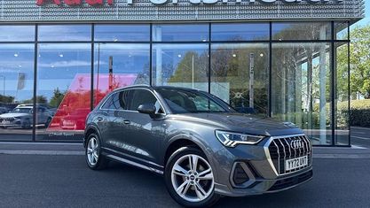 Używany Audi Q3 S-Line 150 KM (110 kW) 2023 Szary SUV