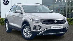 Used 2023 VW T-Roc Life SUV | £19,842 (Fair price)