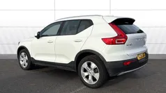 Used 2021 Volvo XC40 Momentum SUV | £21,220 (Fair price)