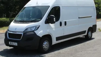 Used Peugeot Boxer S 140 HP (102 kW) 2021 White Van