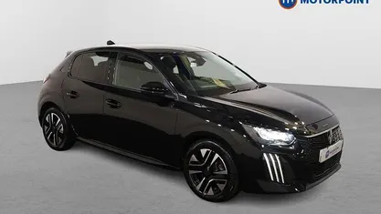 Used Peugeot 208 Allure 101 HP (74 kW) 2024 Hatchback