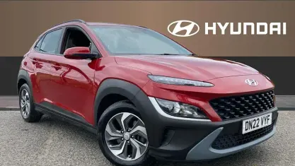 Gebraucht Hyundai Kona SE 141 PS (103 kW) 2022 Rot SUV